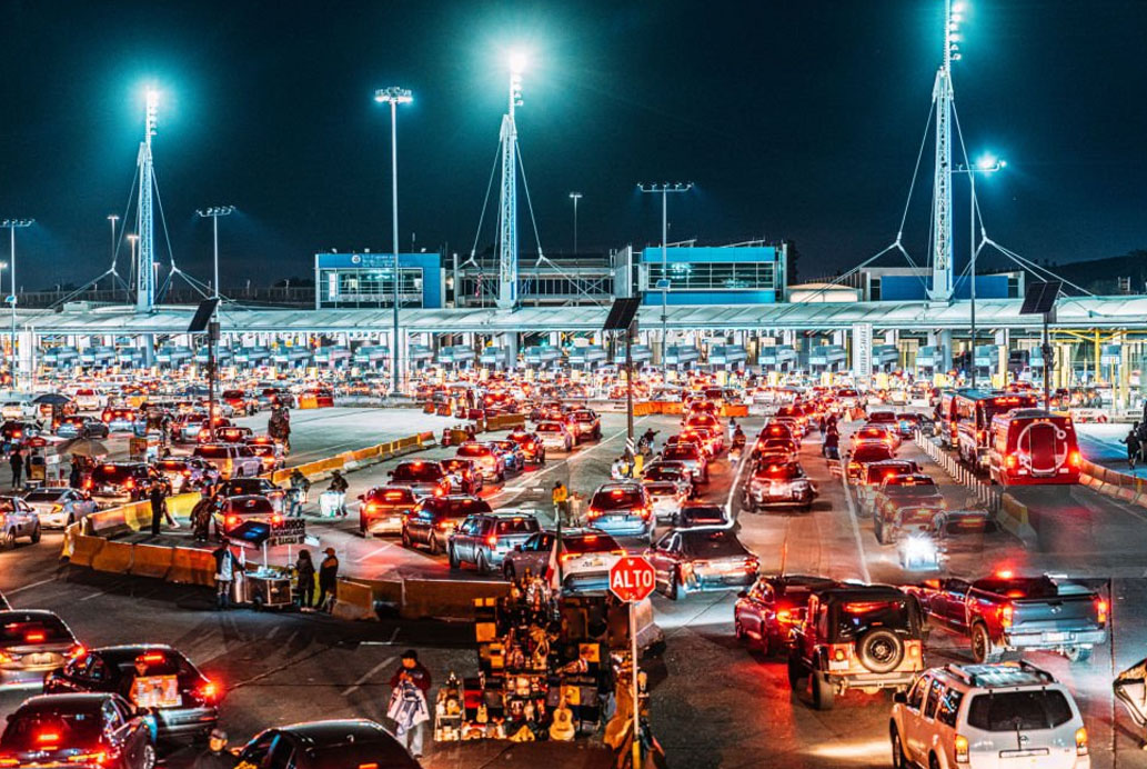 Guide to Crossing the Mexico Border